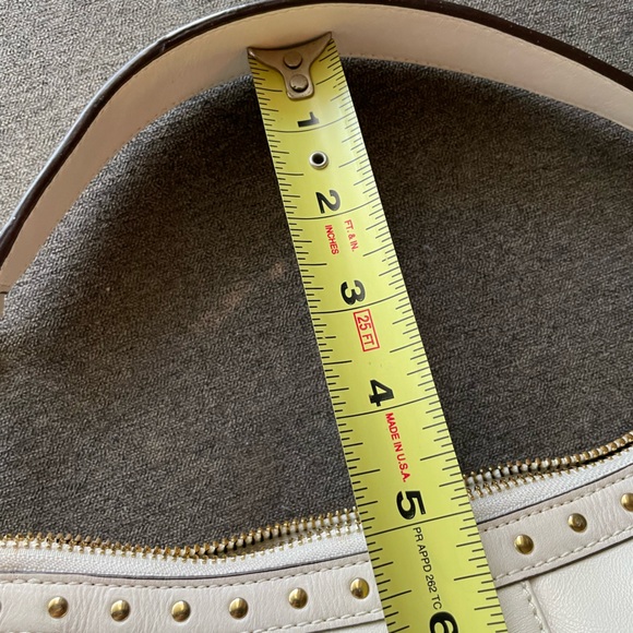 NWTA Cream Coach Purse - Picture 8 of 9